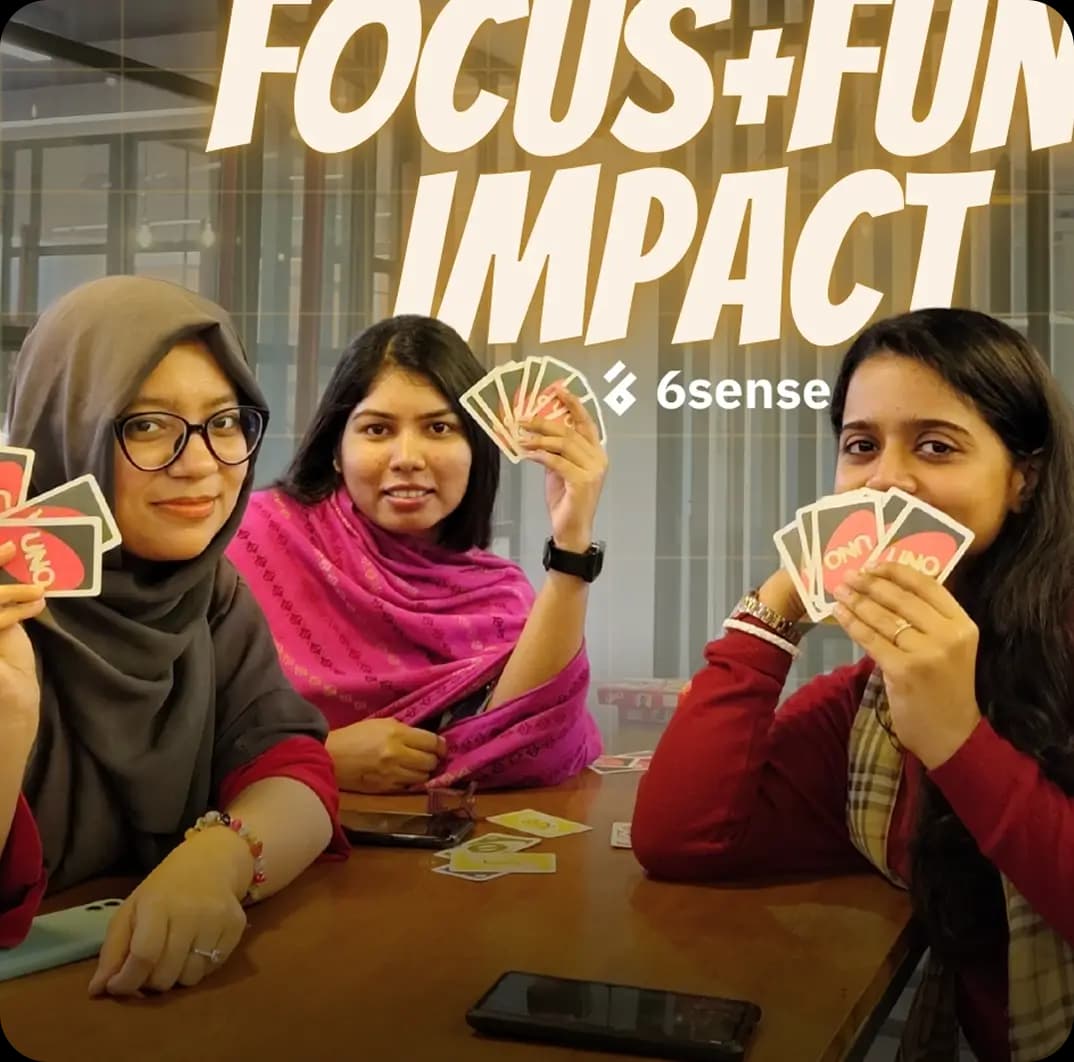 Life at 6Sense - Team members enjoying work